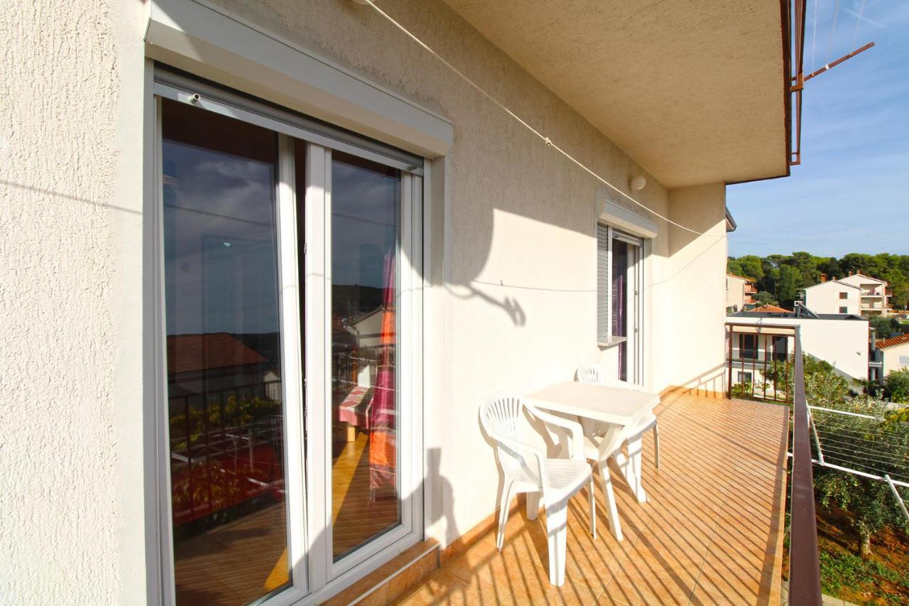 Apartments Valerija 847 بولا المظهر الخارجي الصورة